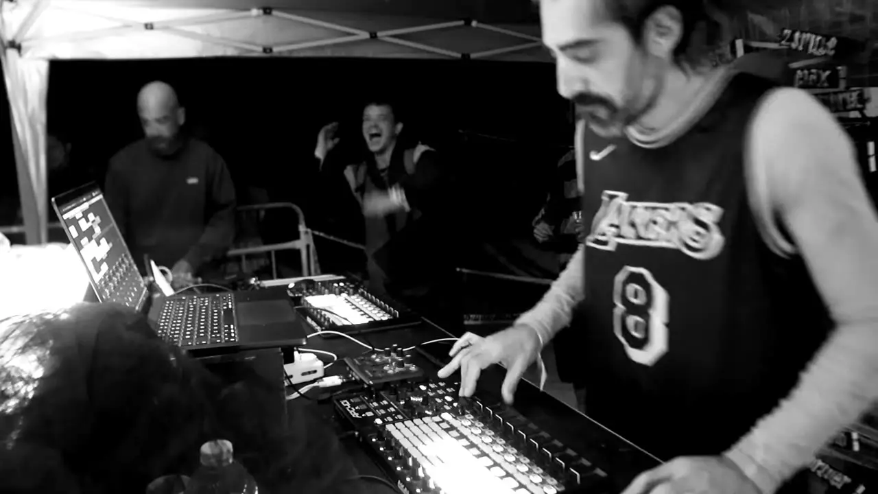 JANO performing live